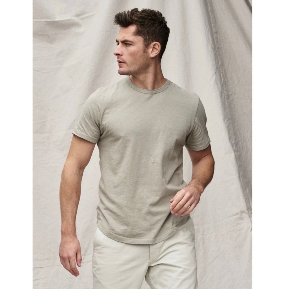 Buck Mason Curved Hem Tee Mens M Concrete Gray Coastal Preppy Casual BM11001.102